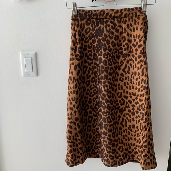 leopard print long skirt - Picture 1 of 4